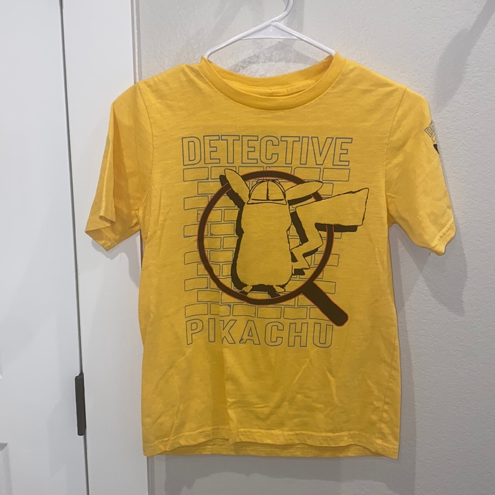 Used Boys Pokemon Detective Pikachu Size L Large 10 12 Tee T- Shirt